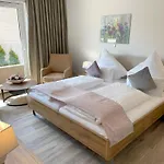 Апартаменты Haus Nordseekrabbe Гретзиль